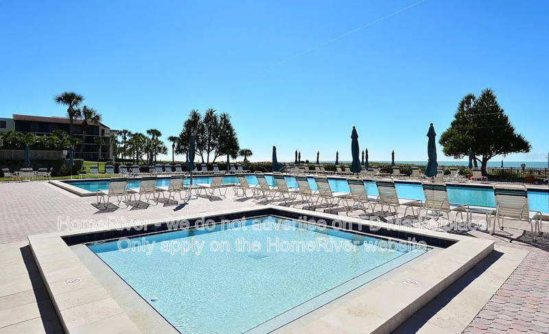 Move In Ready - 1945 Gulf Of Mexico Dr Apt M2-107, Longboat Key FL 342 property image