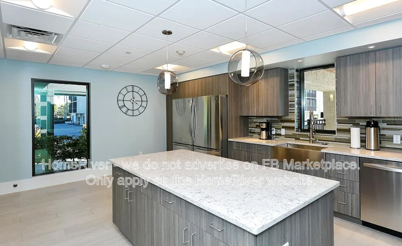 Move In Ready - 1945 Gulf Of Mexico Dr Apt M2-107, Longboat Key FL 342 property image