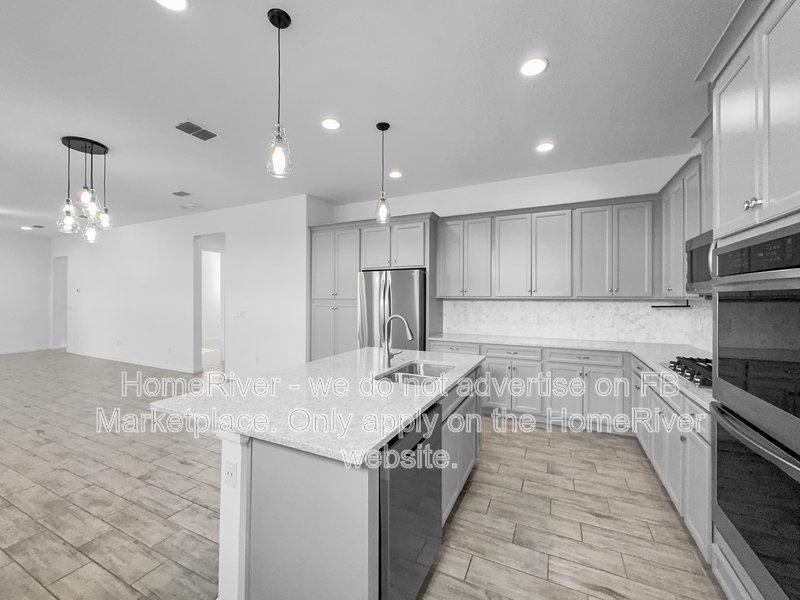 Available Now - 811 Winterside Dr property image