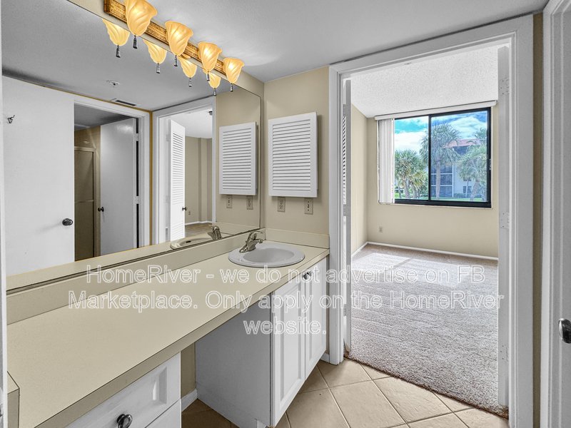 Move In Ready - 1945 Gulf Of Mexico Dr Apt M2-107, Longboat Key FL 342 property image