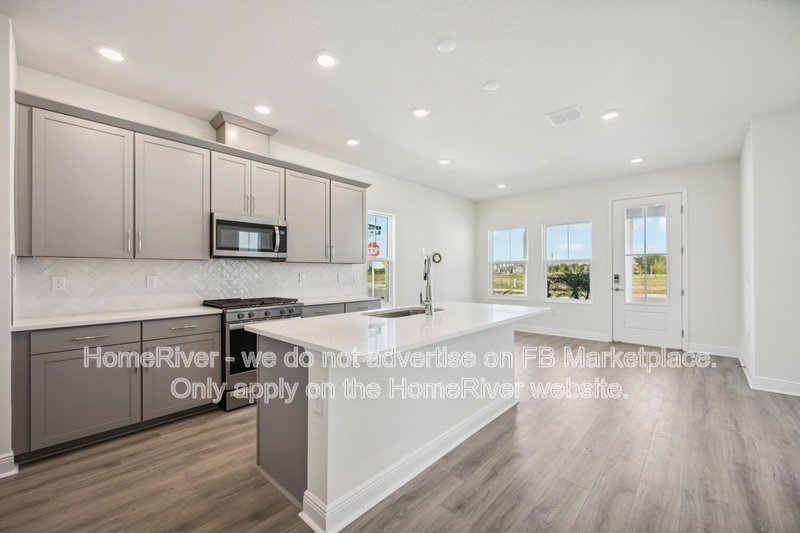 2025 New Build! 160 Eagleston Lane, Sarasota FL 34240 property image