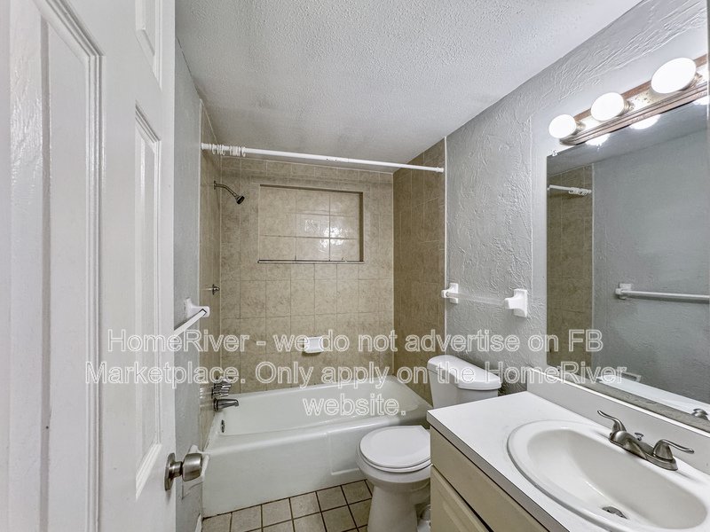 Available Now! 5313 MURDOCK AVE, SARASOTA FL 34231 property image