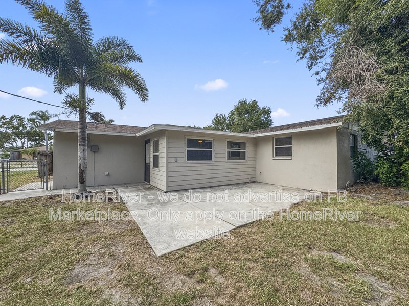 Available Now! 5313 MURDOCK AVE, SARASOTA FL 34231 property image