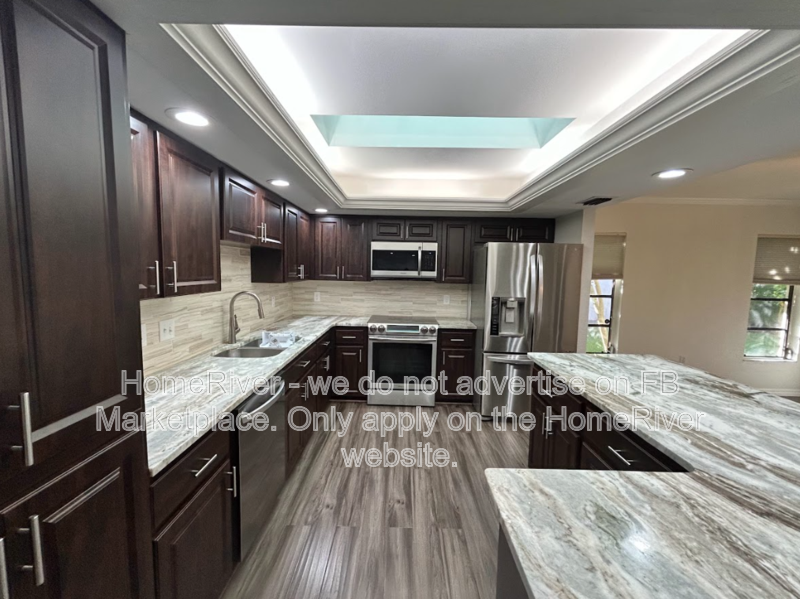 Move In Ready! - 4959 SOUTHERN WOOD DR, SARASOTA FL 34241 property image