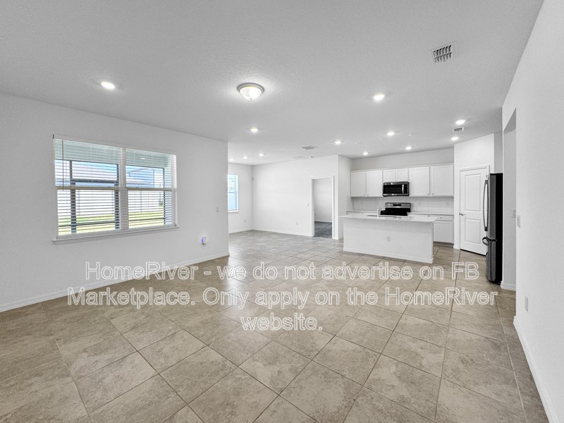 Move In Ready! - 3120 61st Ter E  Ellenton, FL 34222 property image