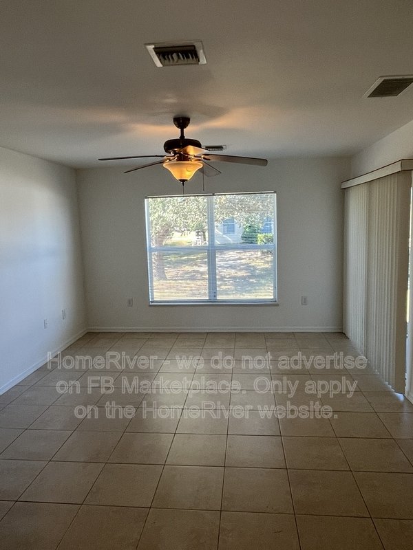 Move In Ready! - 3458 NE 9th Ave Cape Coral, FL 33909 property image