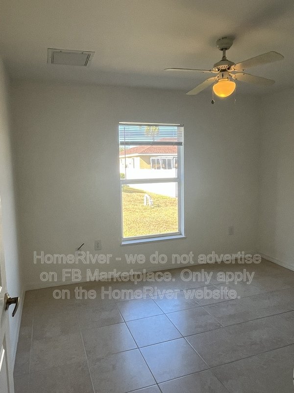 Move In Ready! - 3458 NE 9th Ave Cape Coral, FL 33909 property image