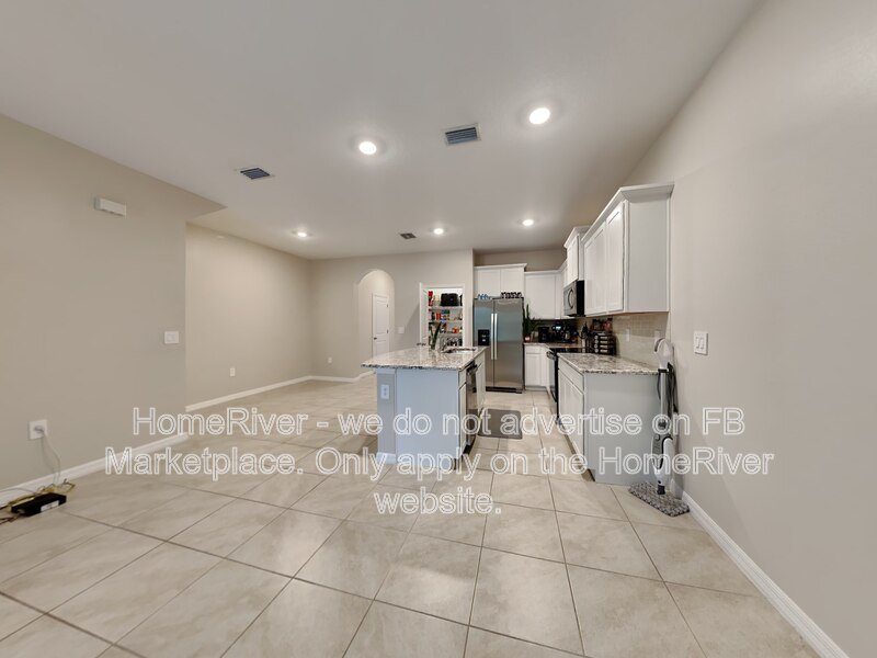 Do Not Miss Out! - 2567 MIDNIGHT PEARL DR SARASOTA FL 34240 property image