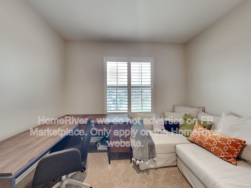 Do Not Miss Out! - 2567 MIDNIGHT PEARL DR SARASOTA FL 34240 property image