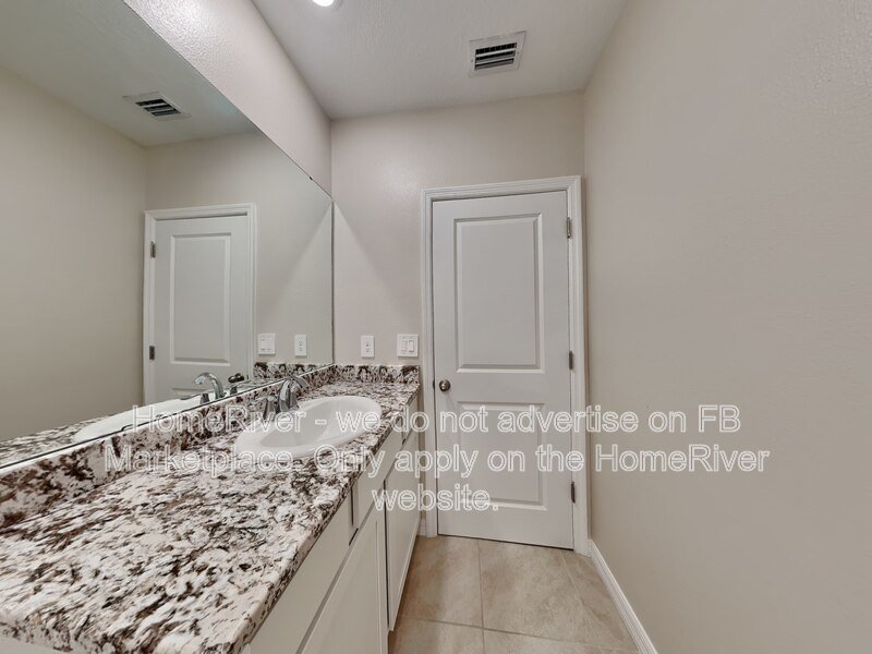 Do Not Miss Out! - 2567 MIDNIGHT PEARL DR SARASOTA FL 34240 property image