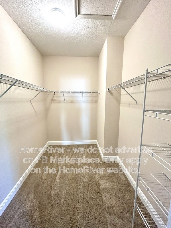 Move In Ready! - 12143 Longview Lake Cir, Bradenton FL 34211 property image