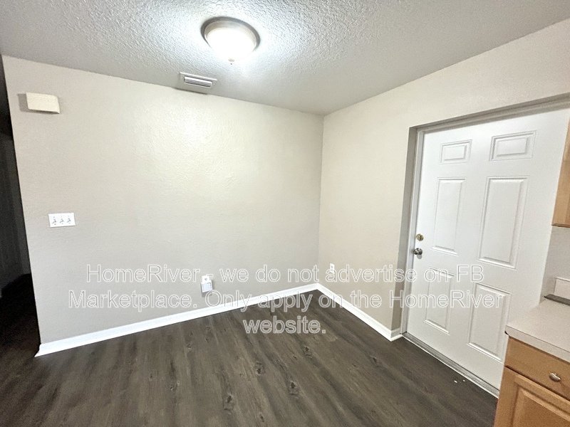 Move In Ready! - 2866 Emerson Ave S Saint Petersburg, FL 33712 property image