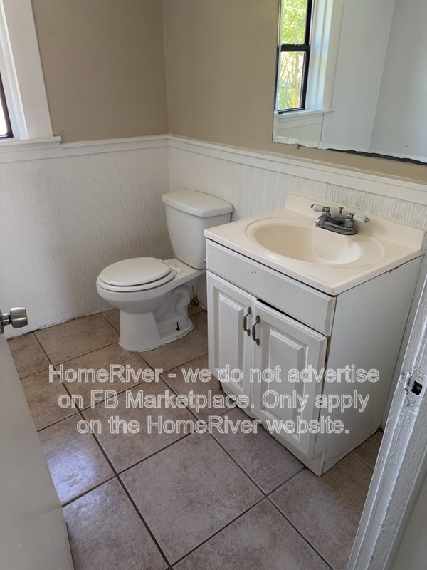 Available Now - 509 27th Ave. S. Saint Petersburg, FL 33705 property image